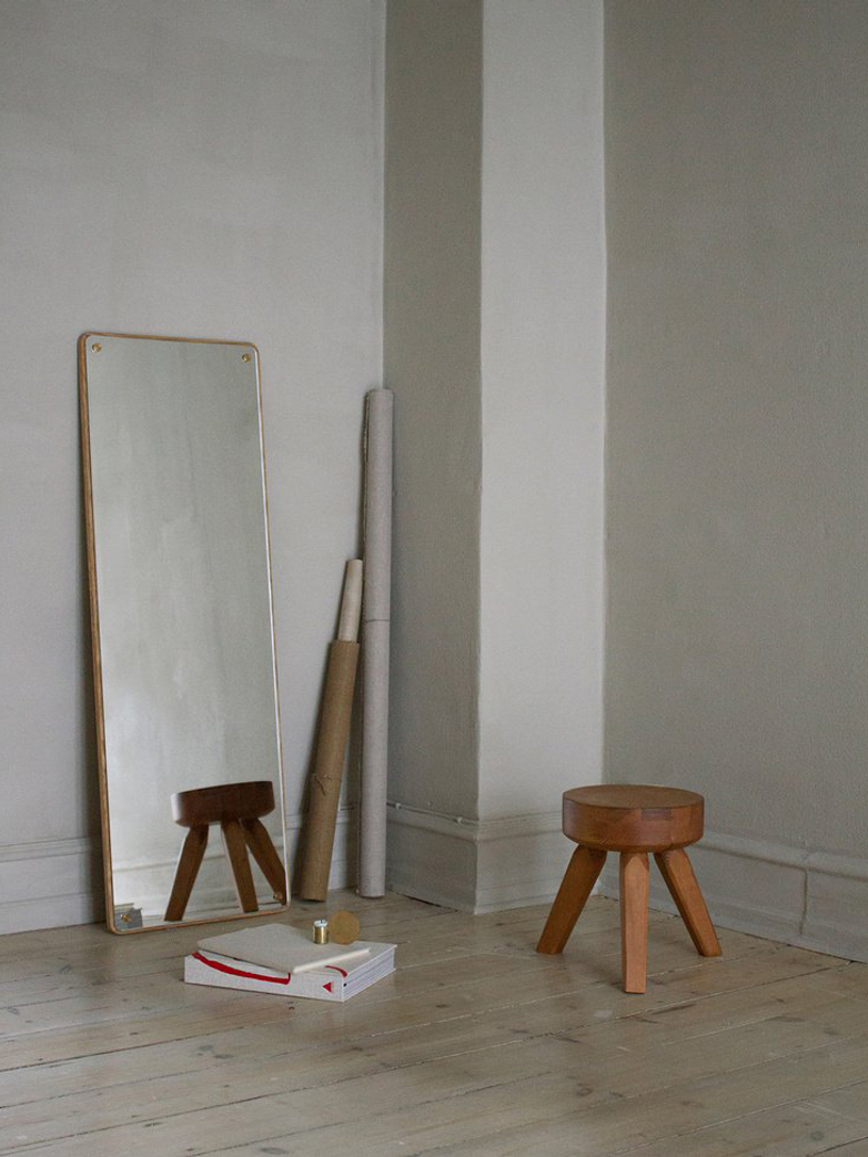 RM-1 | Rectangular Mirror 116 cm