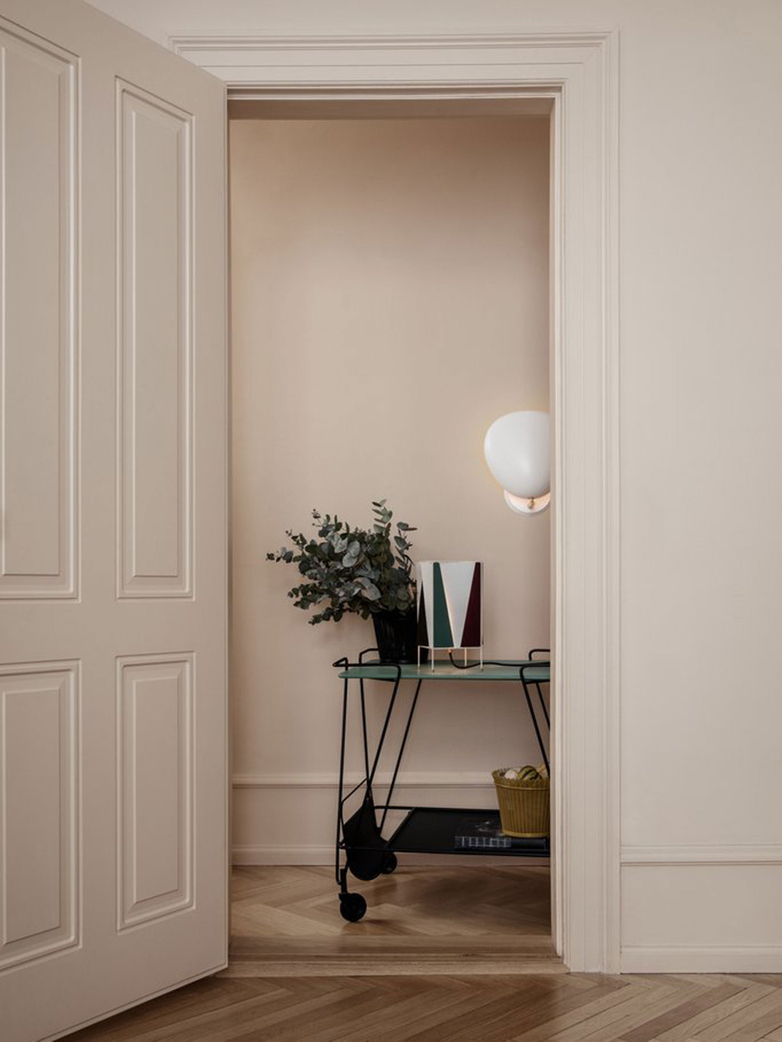 B-4 Table Lamp – Italian Green