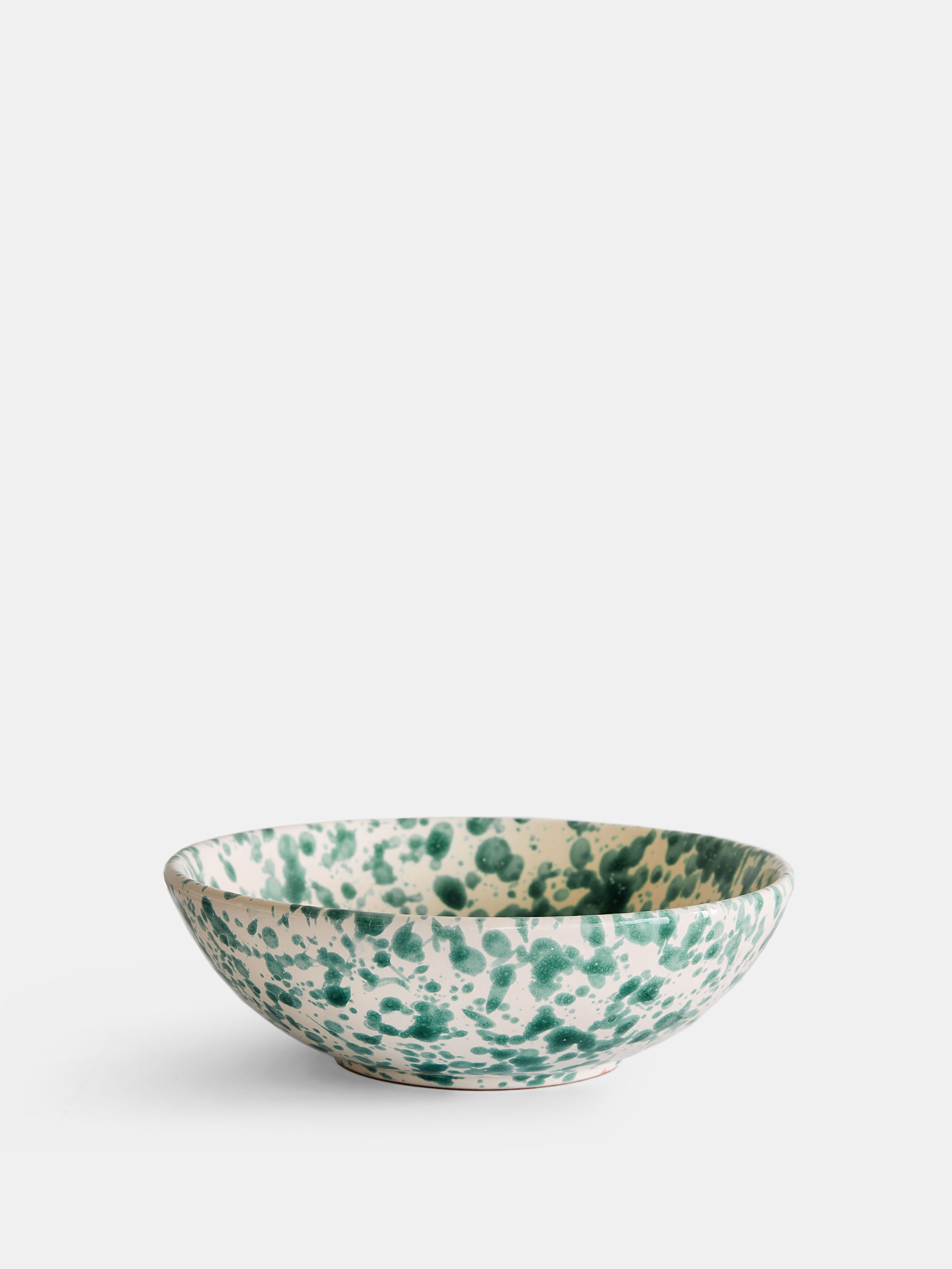 23534 E31db2f258 23534 43a50fe460 Spruzzi Vivente Small Sallad Bowl Green On Creme Original Shift Portrait