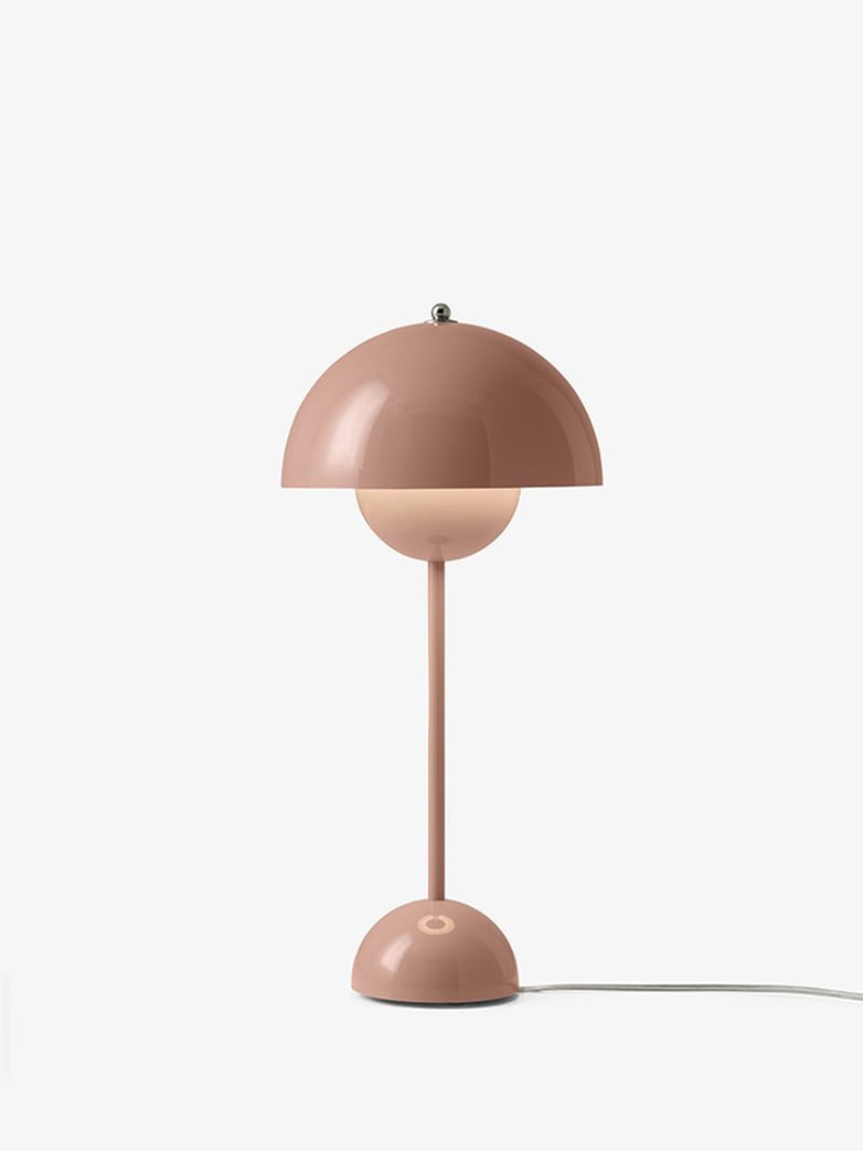 Flowerpot VP3 Table Lamp – Beige red