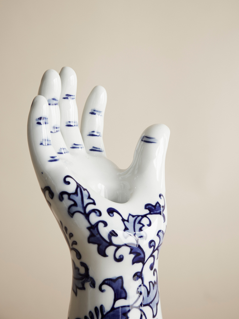 Delft Hands Candle Holder – Small