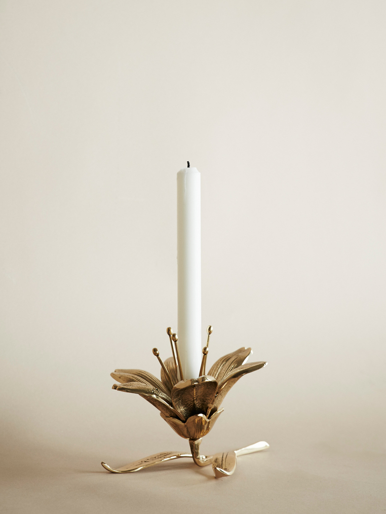 Lily Candle Holder