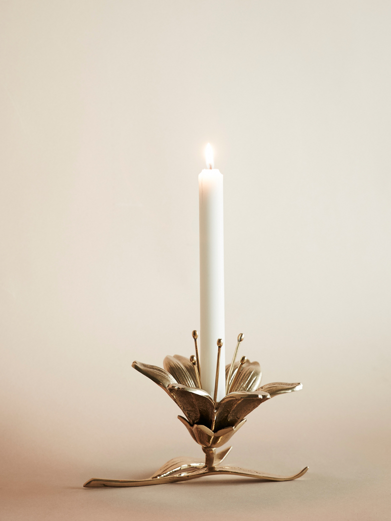 Lily Candle Holder