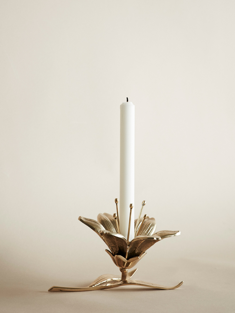 Lily Candle Holder