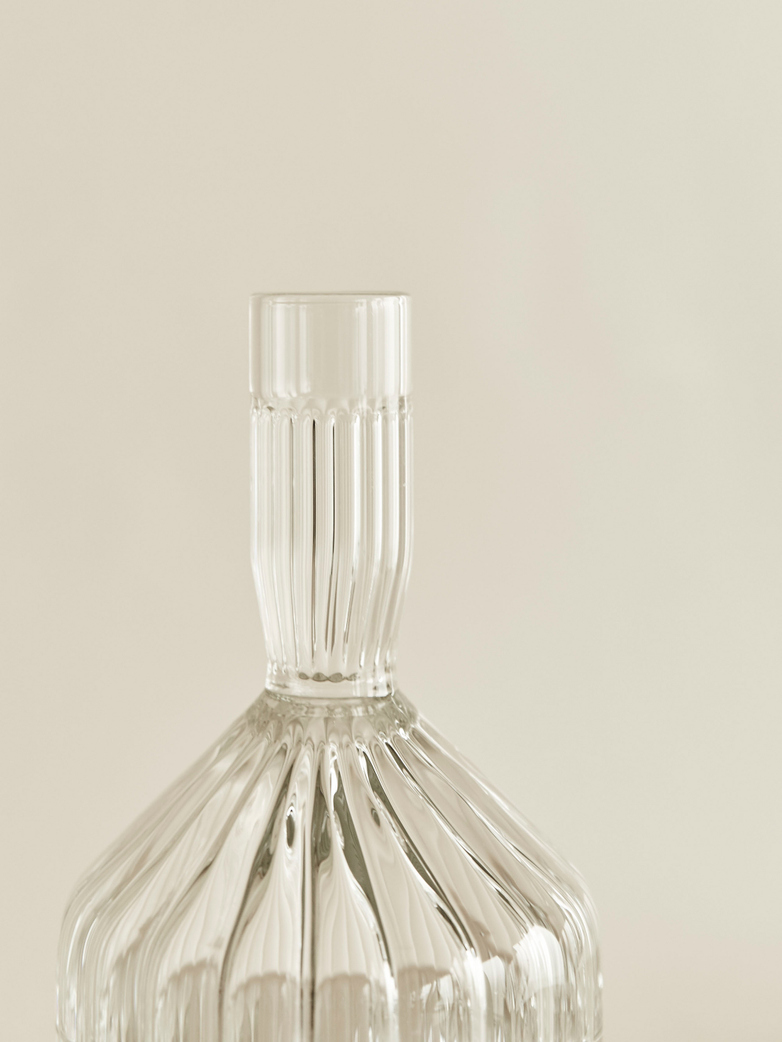 Margot Decanter
