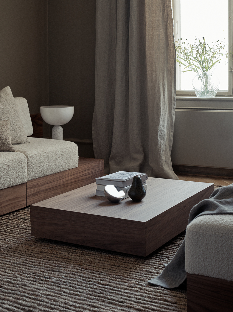 Kizu Table Lamp - White Marble - Small