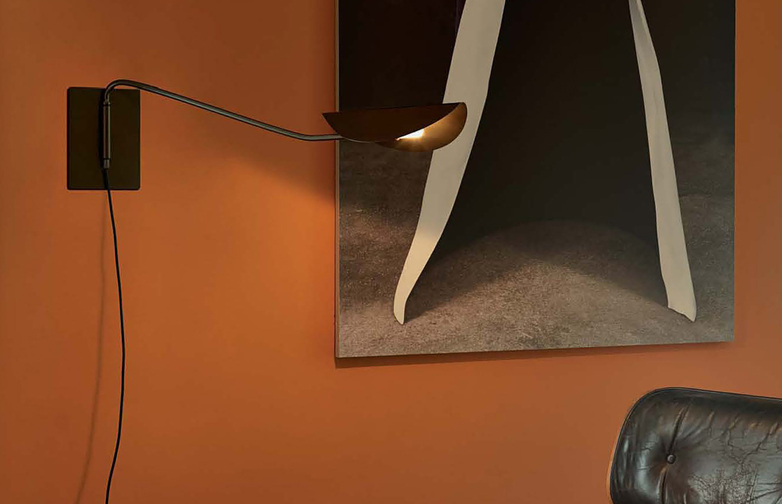 Plume Wall Lamp