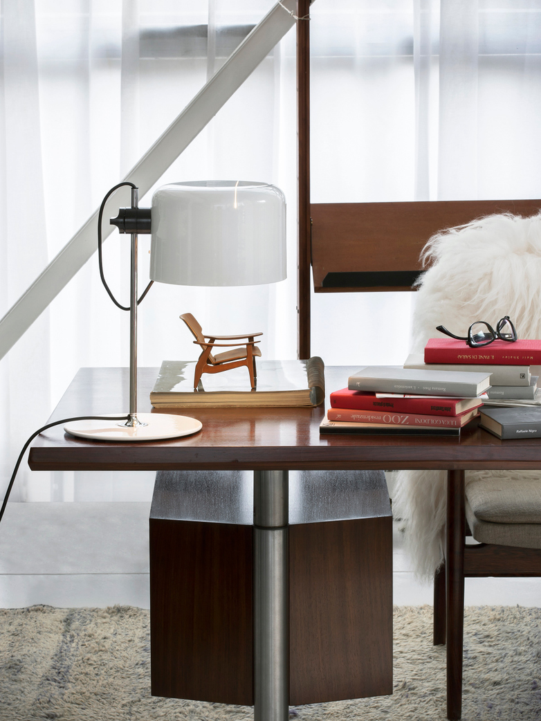 Coupé Table Lamp - Black