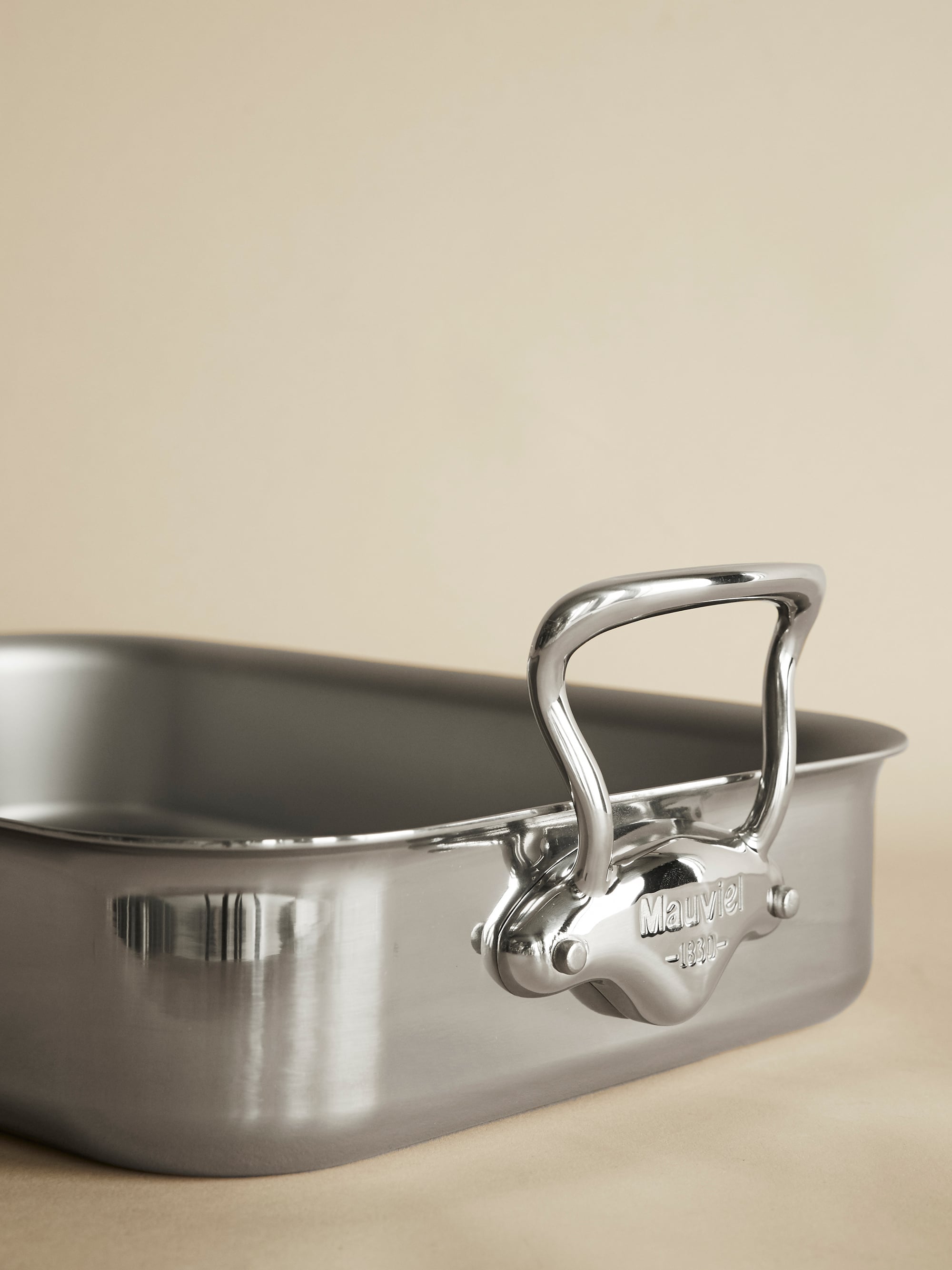 23941 4e7ab8530a 521735 Mauviel Cook Style Roasting Pan Portrait