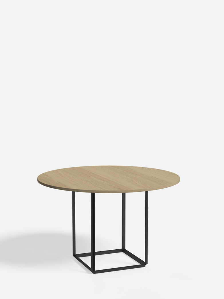 Florence Dining Table – Black Iron/Oiled Oak – Ø120