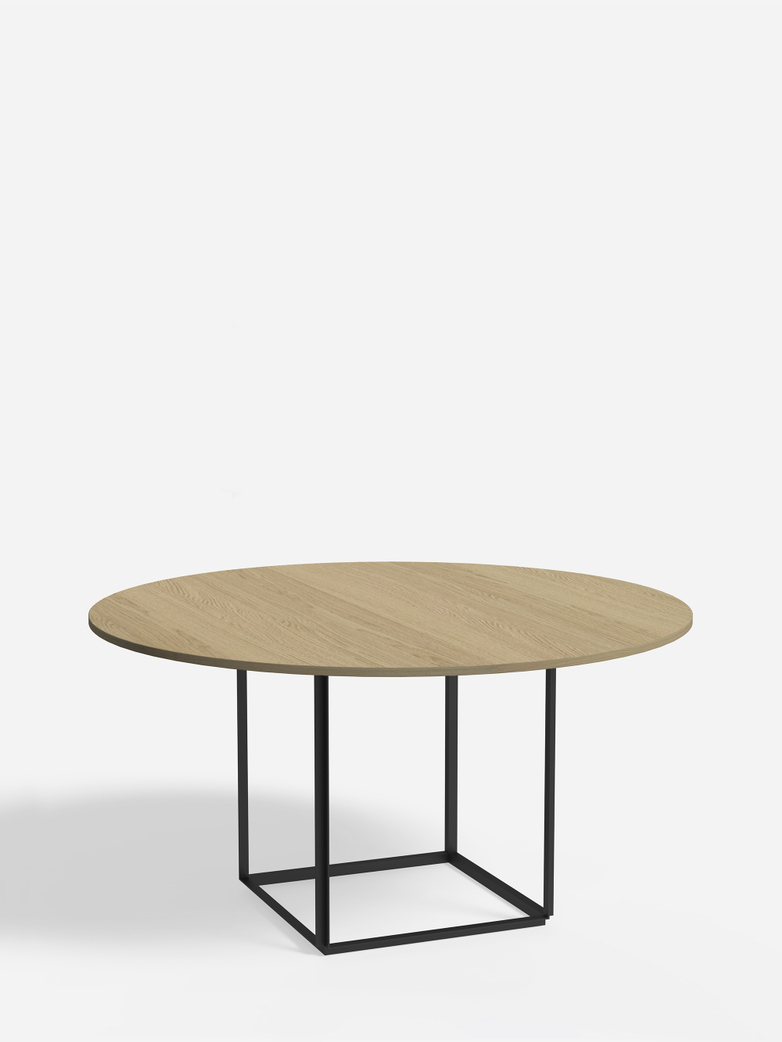 Florence Dining Table – Black Iron/Oiled Oak – Ø145