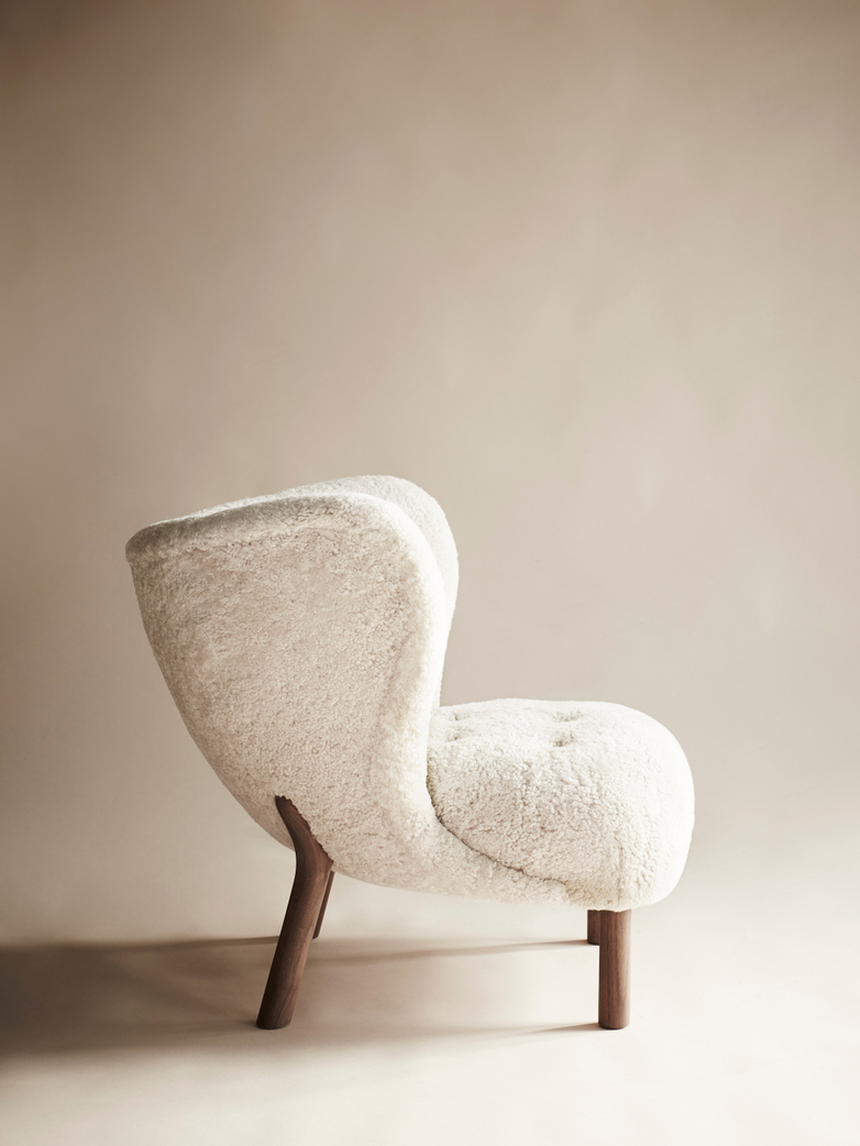 Little Petra VB1 – Sheepskin – Oiled Walnut