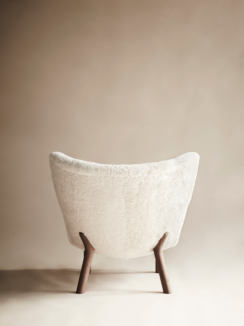 Little Petra VB1 – Sheepskin – Oiled Walnut