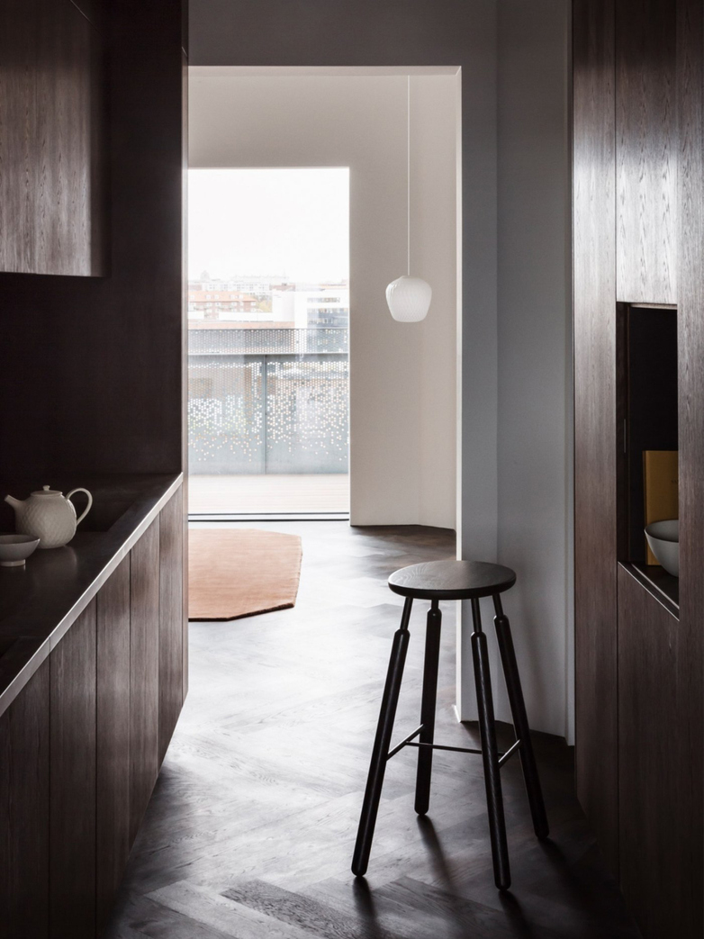 Bar Stool NA8 – Smoked Oiled Oak