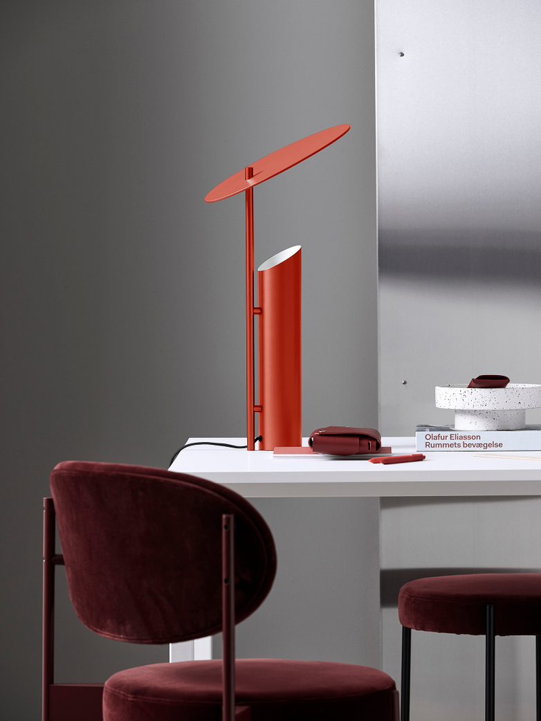 Reflect Table Lamp – Red