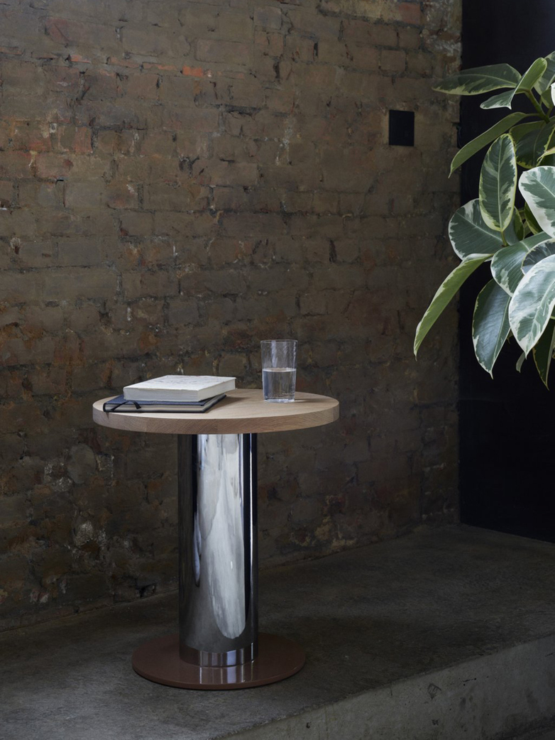 Mezcla JH19 Sofa Table – Oak/Chrome/Clay – Ø42