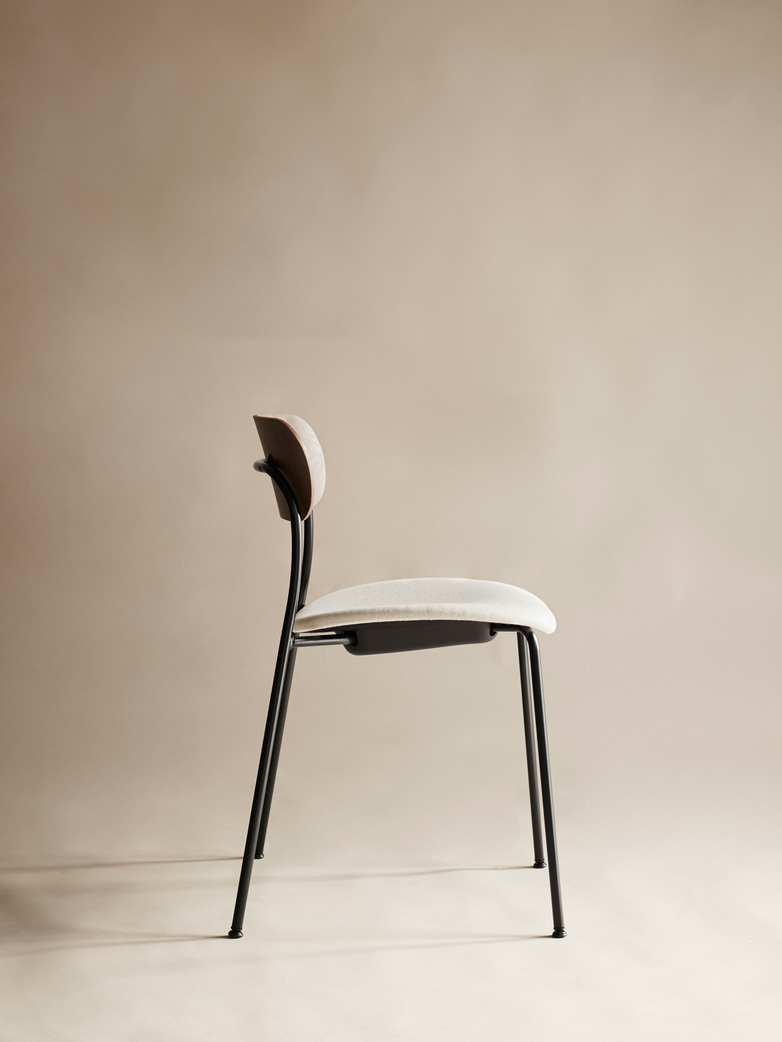Pavilion Chair AV3