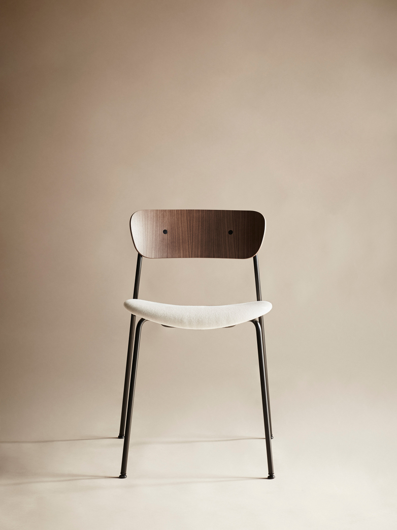 Pavilion Chair AV3