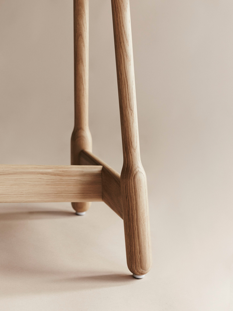 Albert Bench – Natural Oak