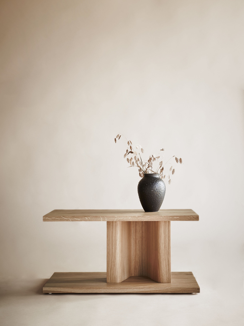BIT Table – Natural Oak