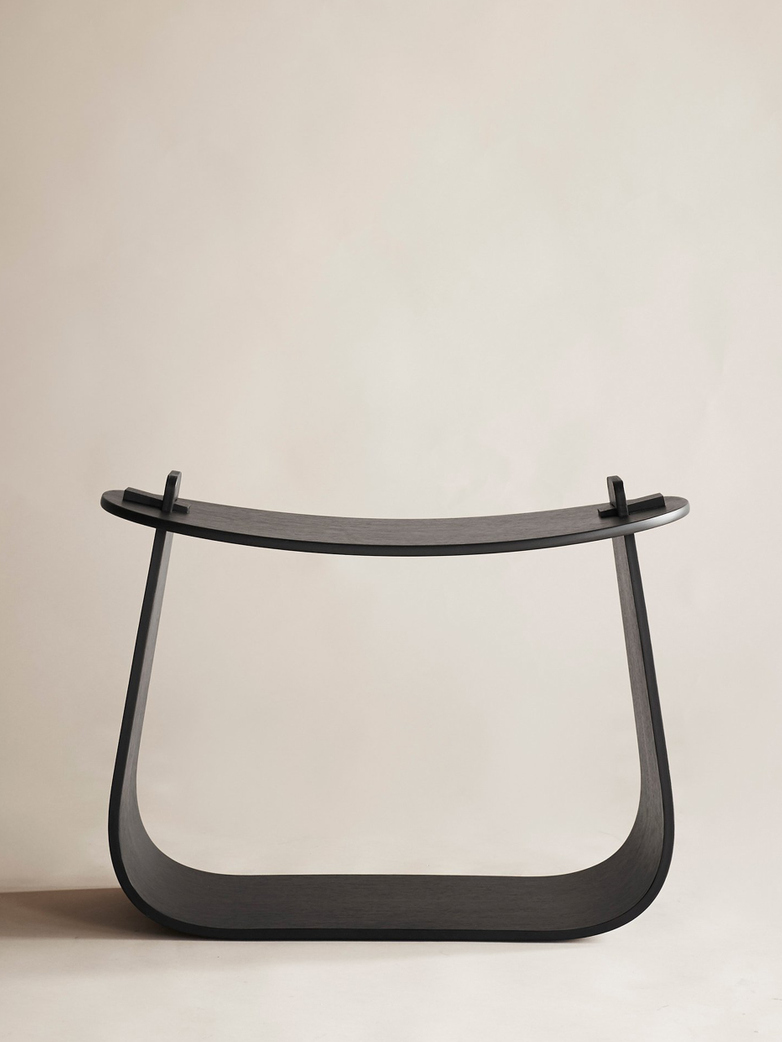 Harry Stool – Black Stained Oak