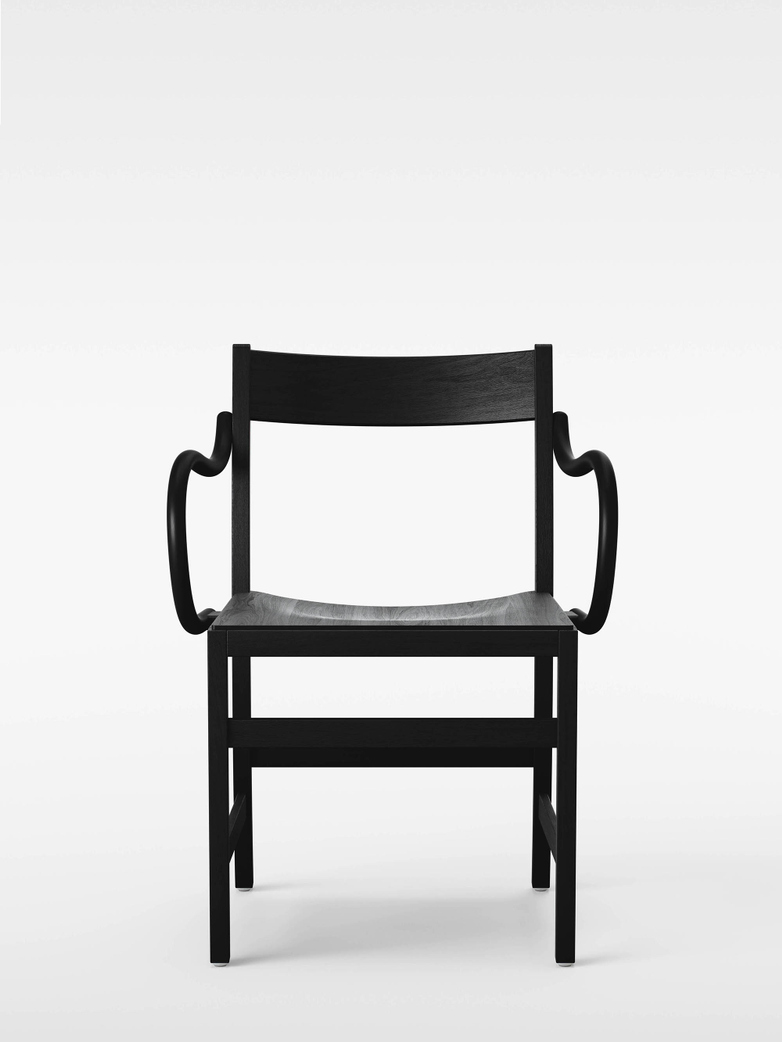 Waiter XL Armchair – Black Stained Beech