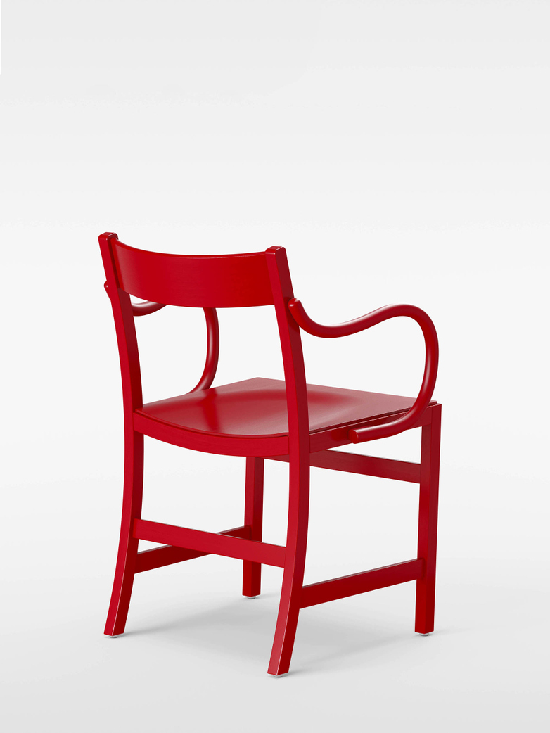 Waiter XL Armchair – Red Lacqured Beech