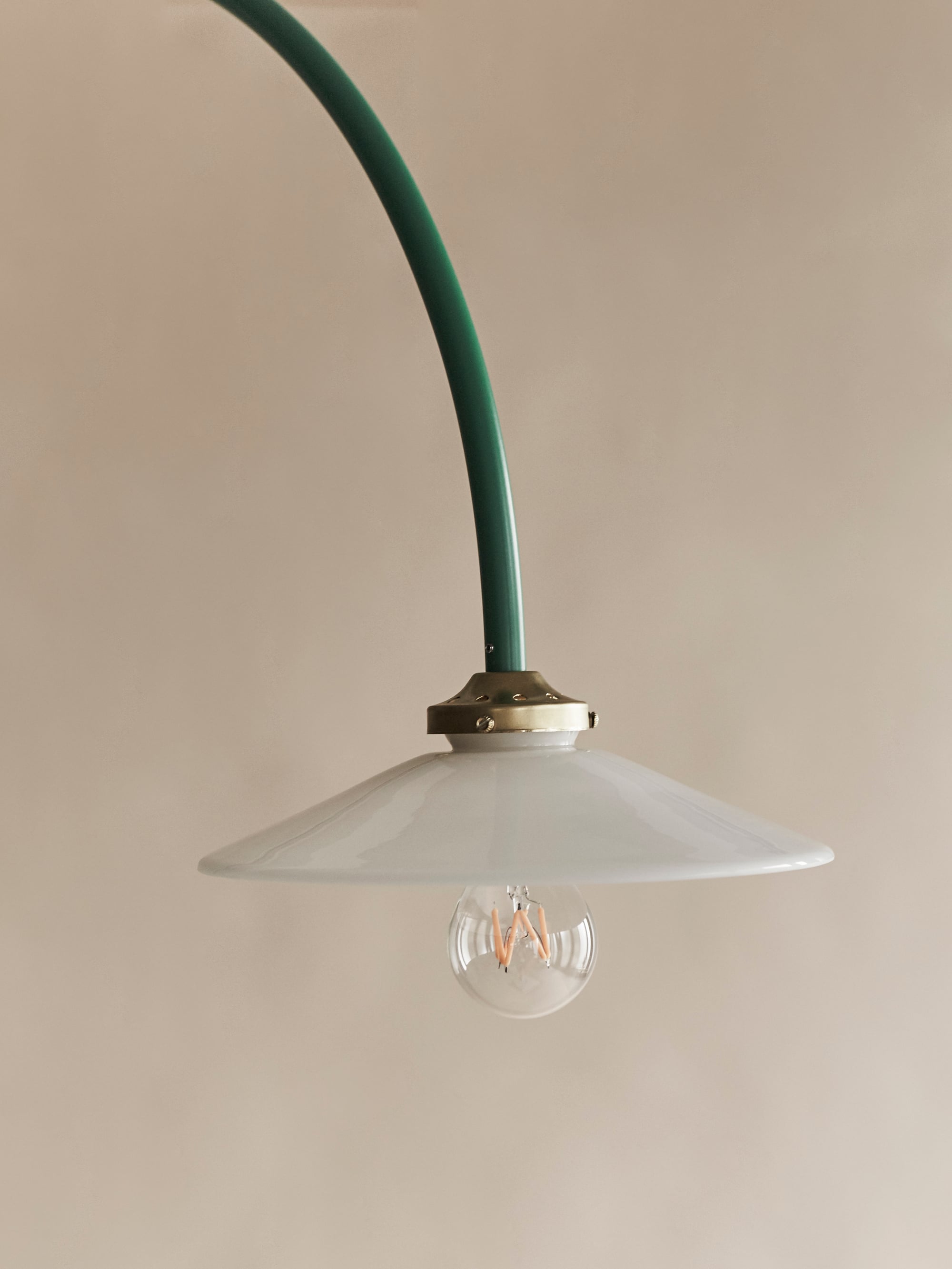 24343 D70a07b218 V9015013g Standing Lamp Green 1 Portrait