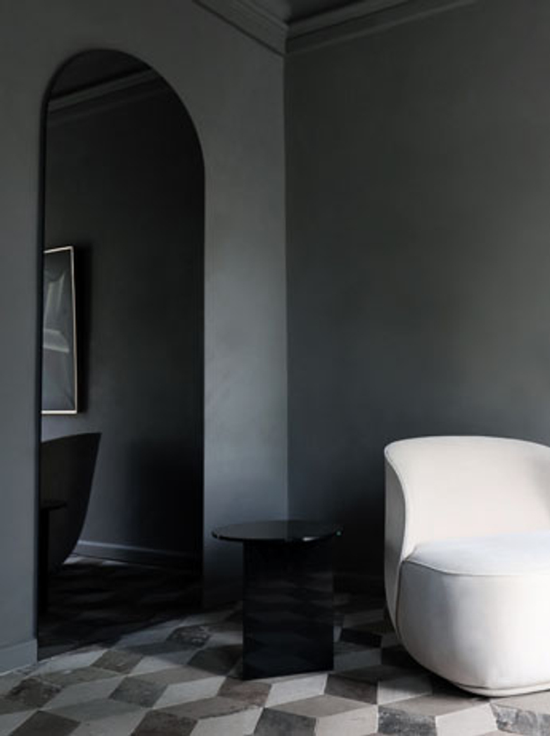Arc Mirror