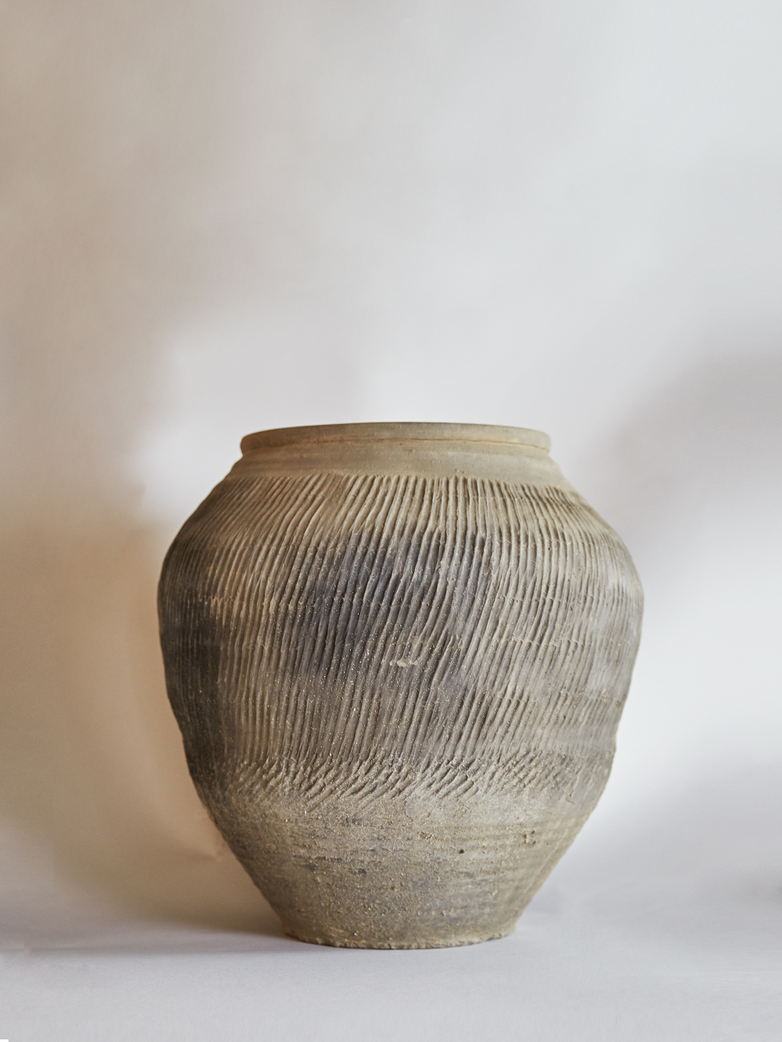 Black Urn Riffled