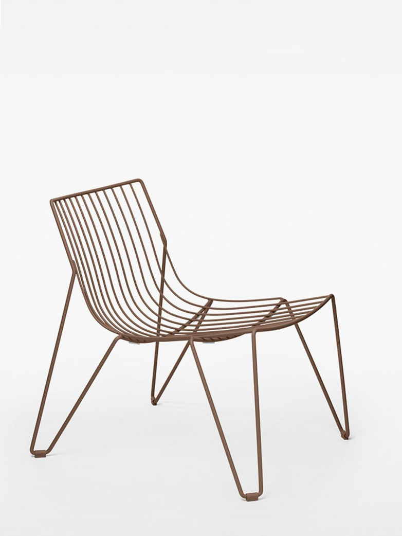 Tio Easy Chair – Pale Brown