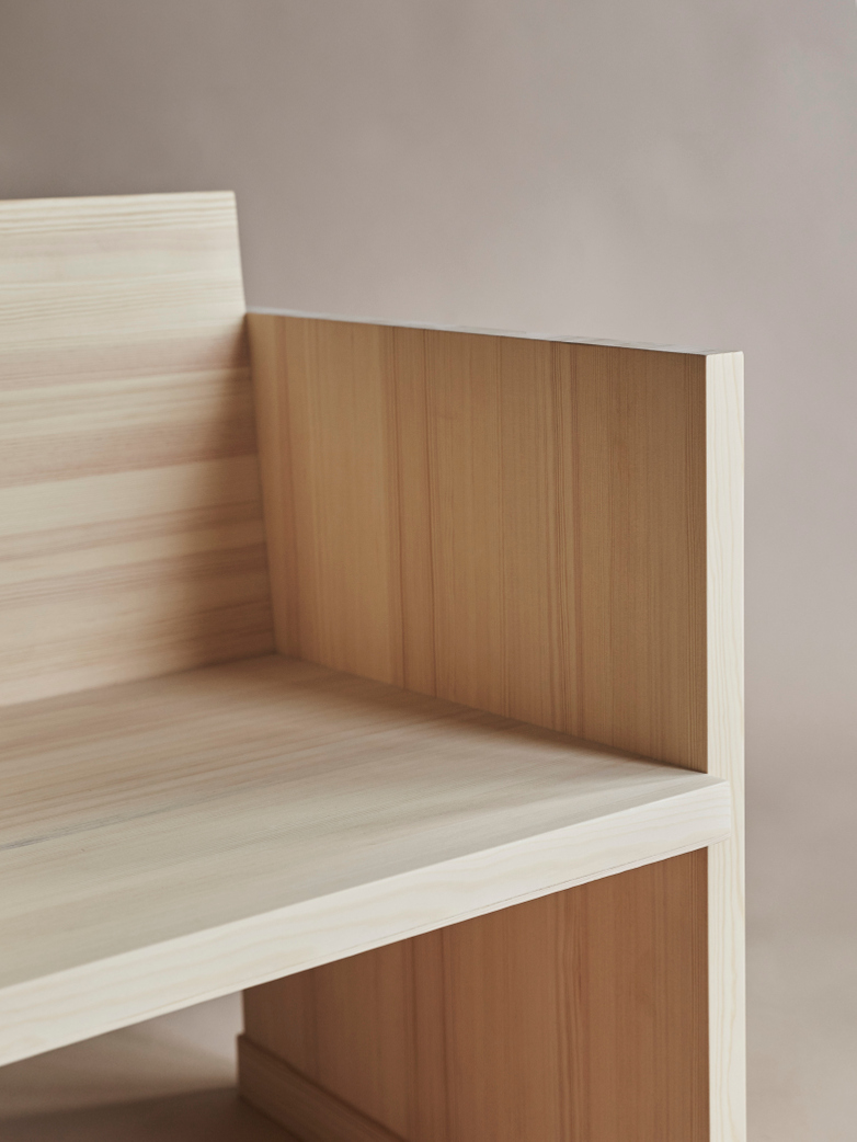 Meden Chair