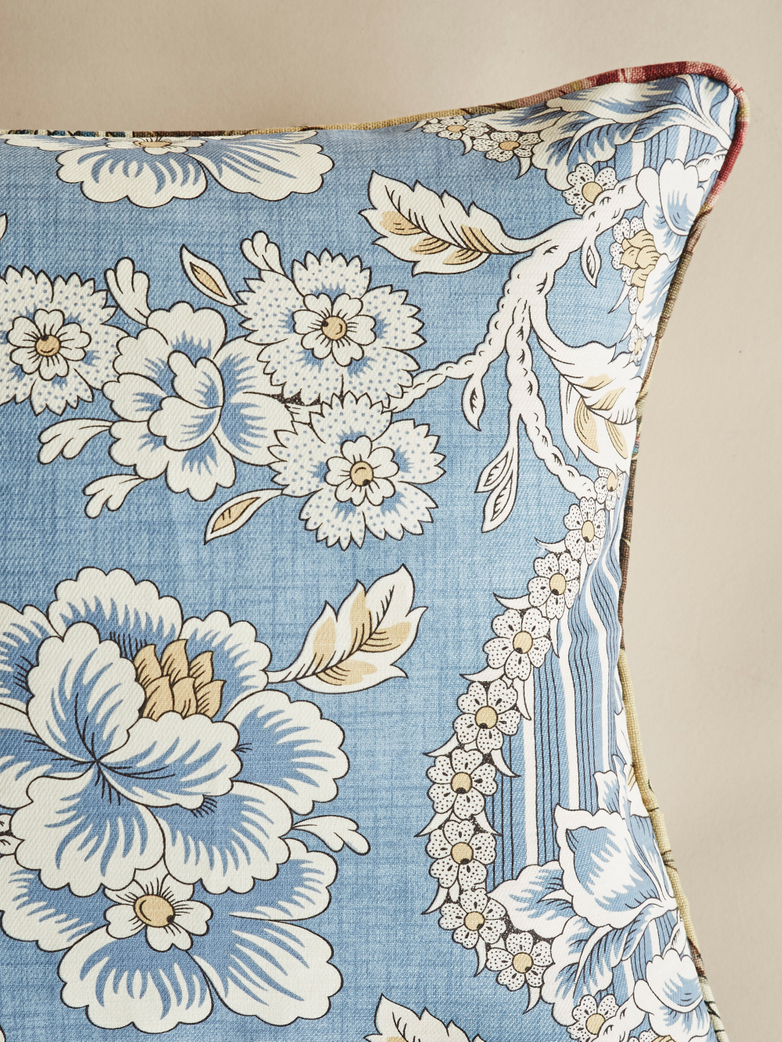 Boise de Rose – Blue/Gold – 50 x 50