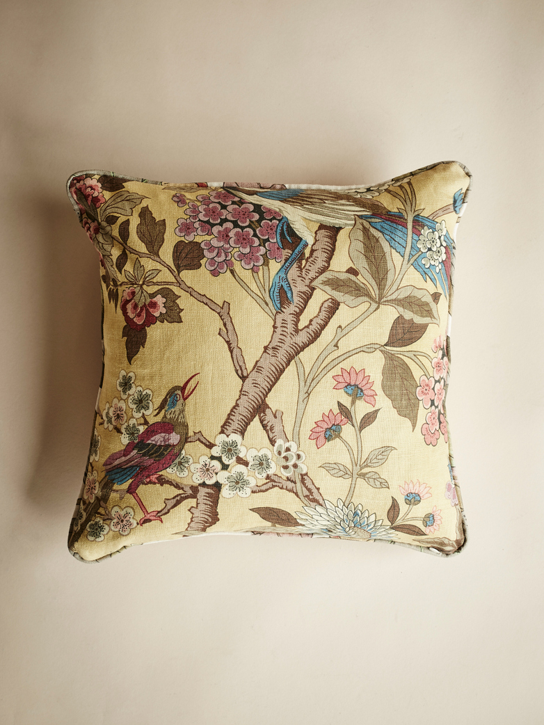 Hydrangea Bird – Ochre – 50 x 50