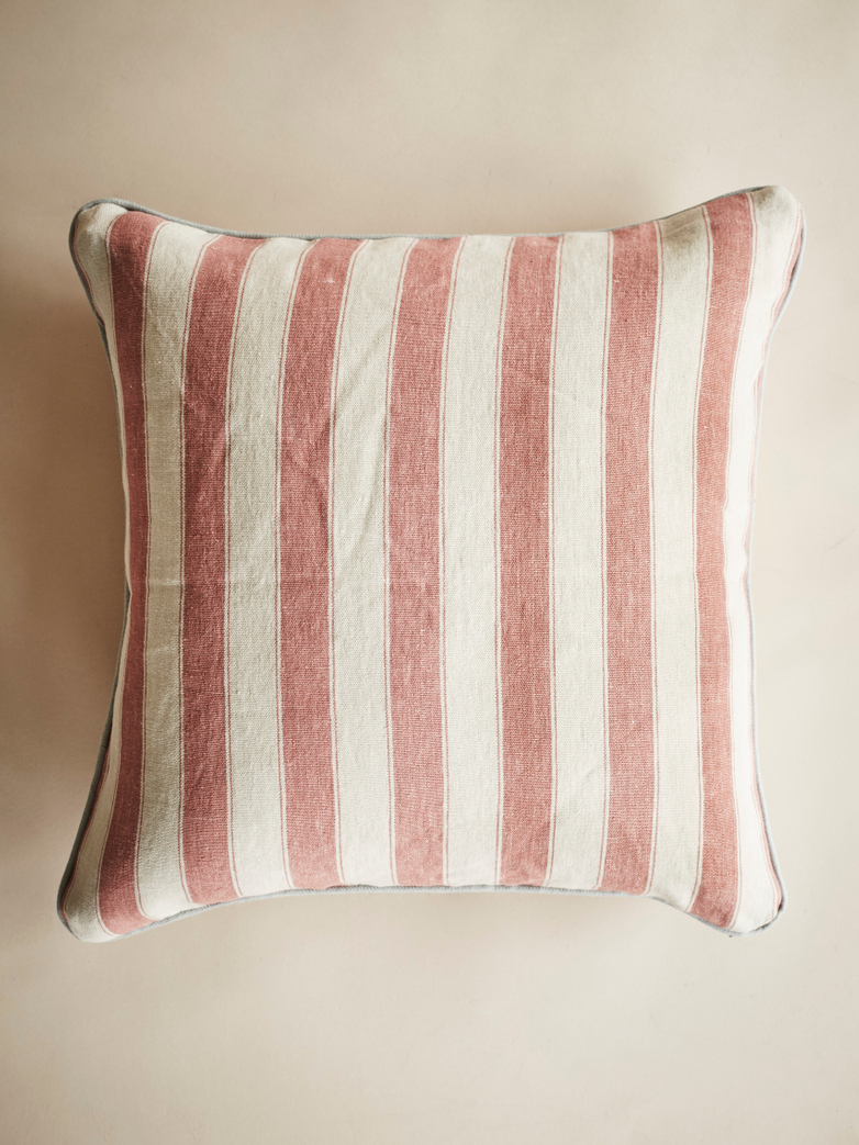 Waltham Stripe – Red – 60 x 60
