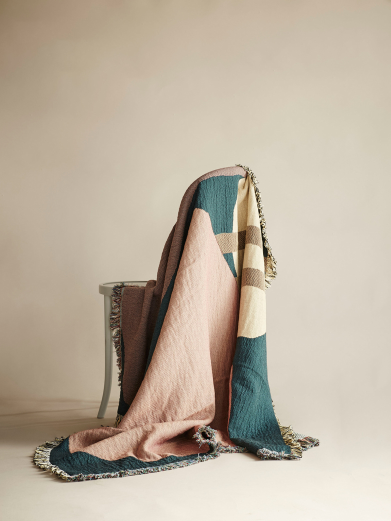 Tapestry Blanket – Black/Orange