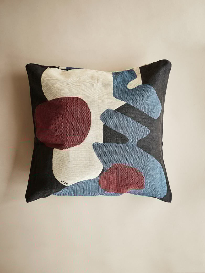Tapestry Pillow – Black/Blue