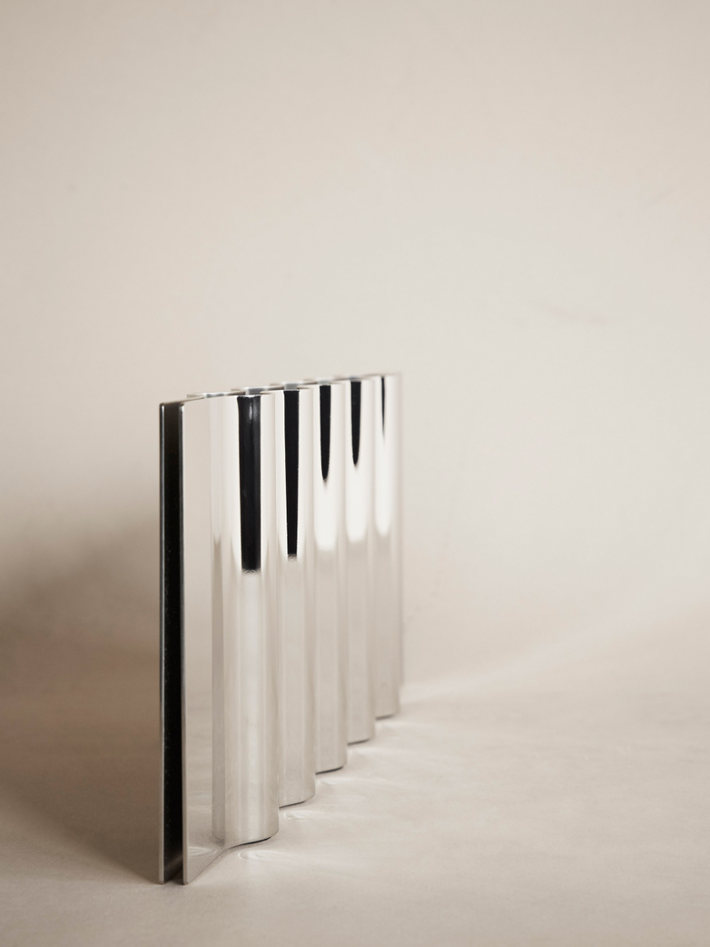 Ripply Candle Holder