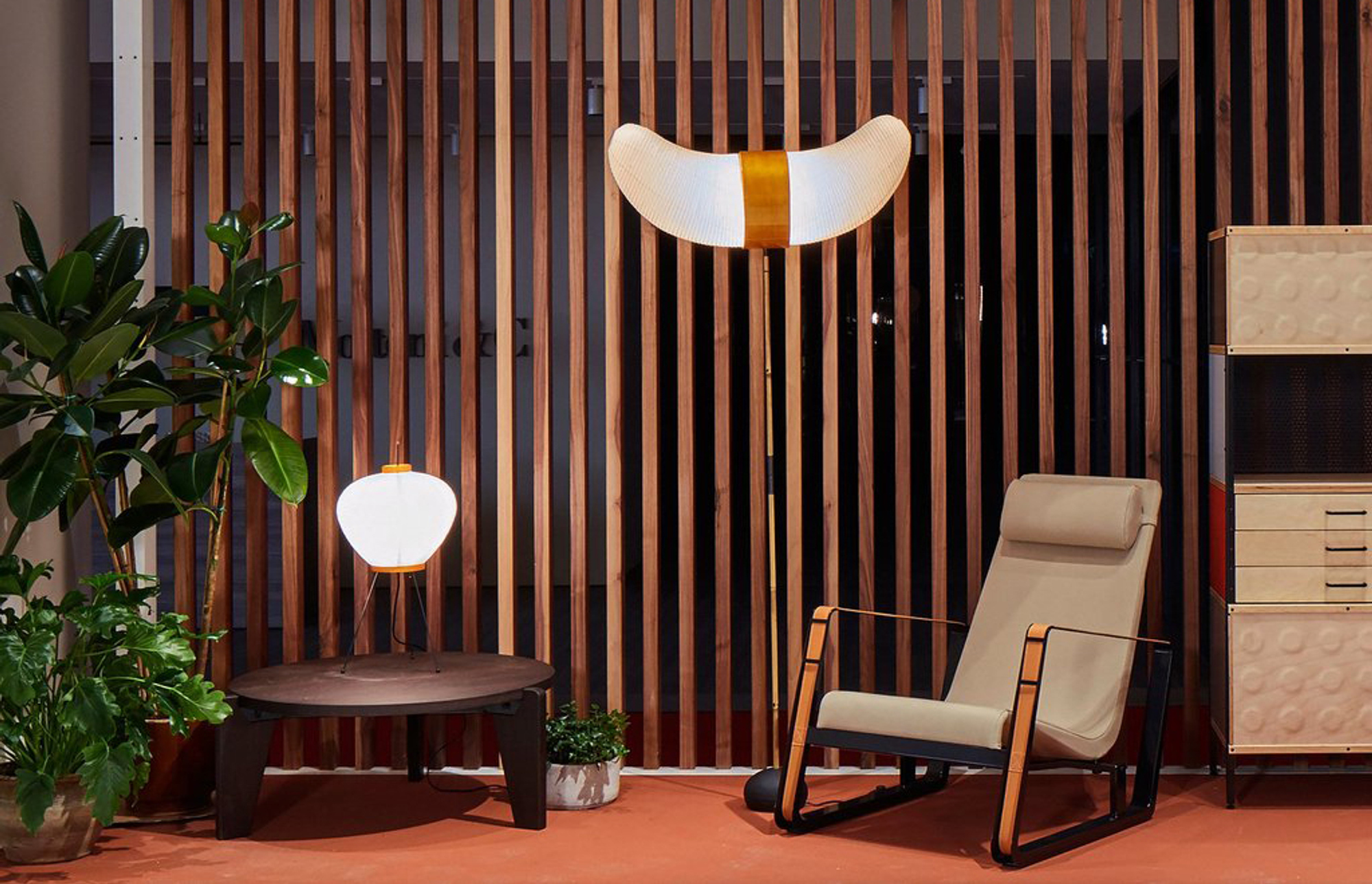 Vitra — Isamu Noguchi – Akari BB3-33S — Floor lamps | Artilleriet