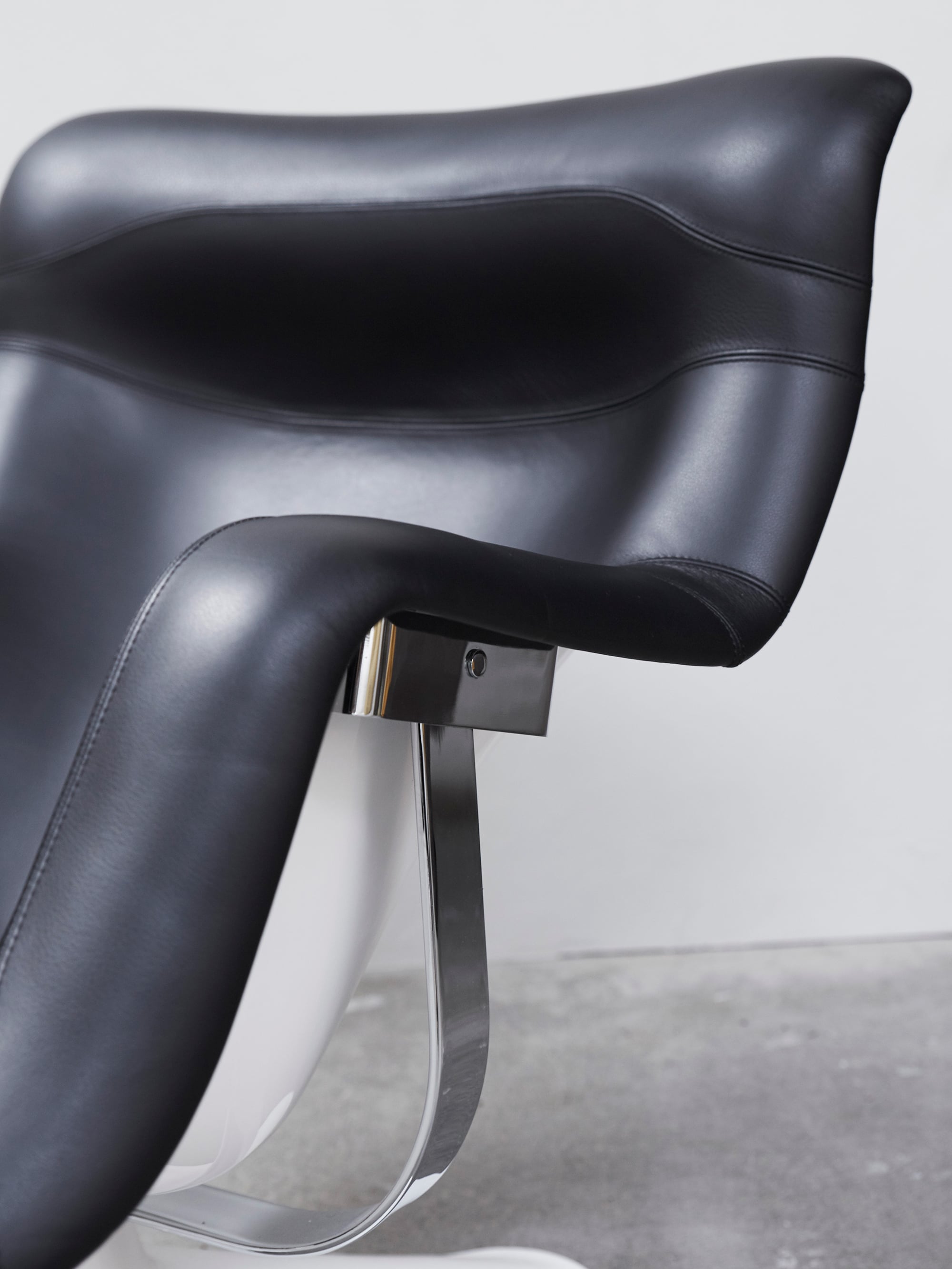 26261 Ad8e747f8c 28201600 Karuselli Lounge Chair 2 Portrait