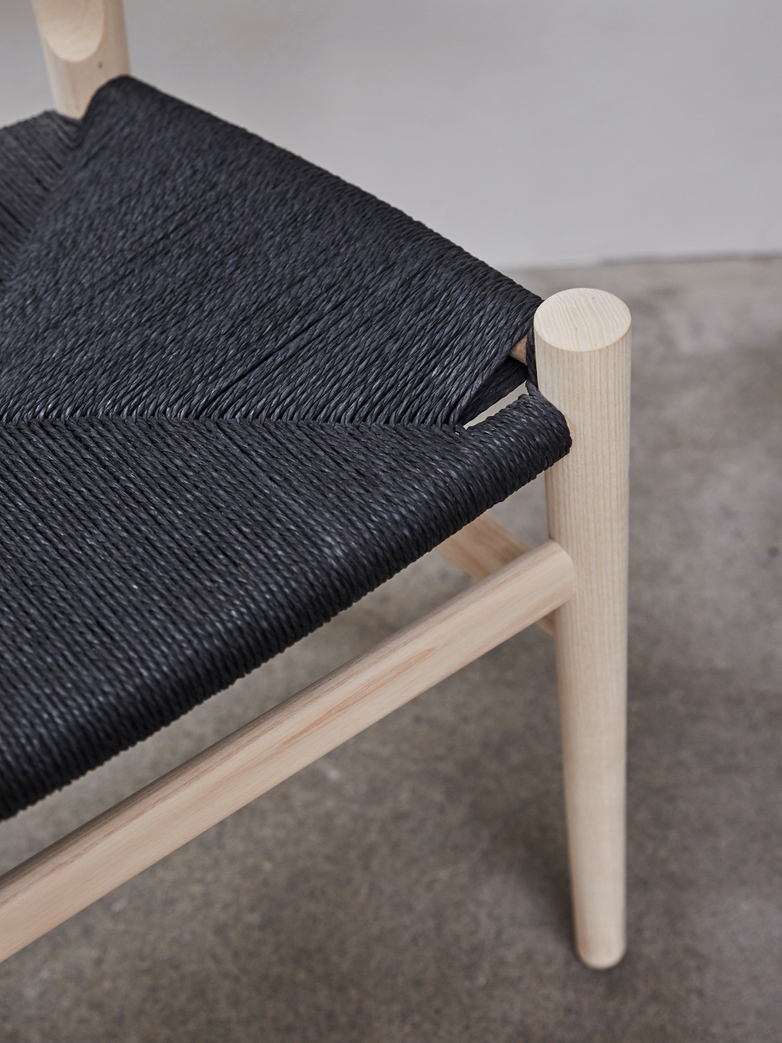 PP68 Chair – Ash – Black Paper Cord