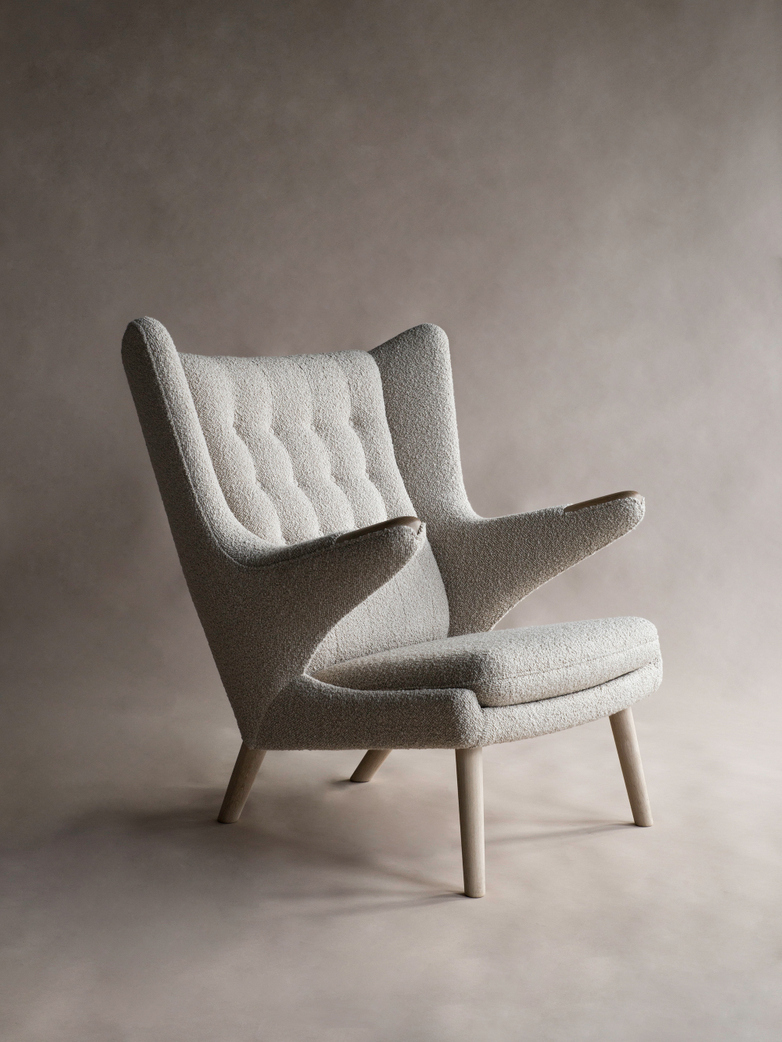 PP19 Papa Bear Chair