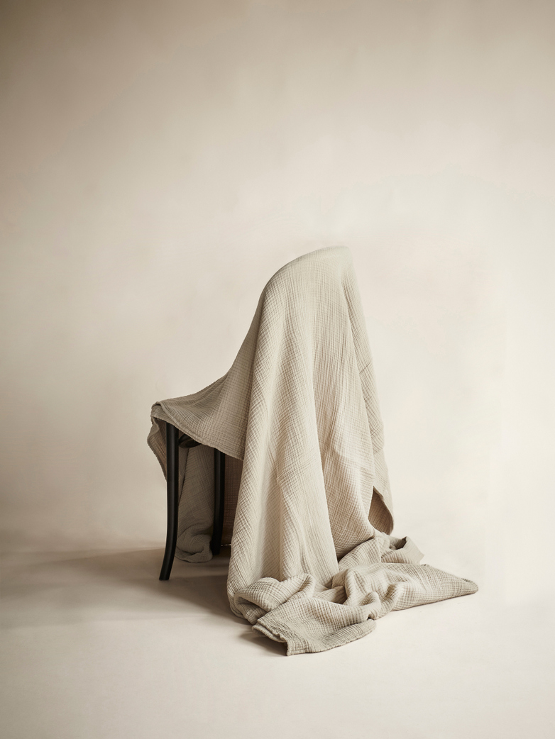 Free New Bedcover – Greige – 240x260