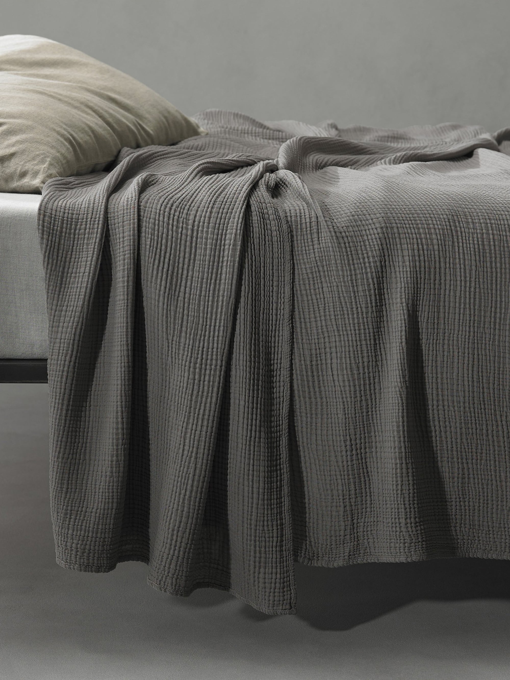 26342 7ae0834fb3 Bedcovers Society Limonta Free New Copriletto Letto Fumo Cotone 01 Ee3d2ee6 Bc90 4155 B435 Fd333de9a824 2000x Portrait