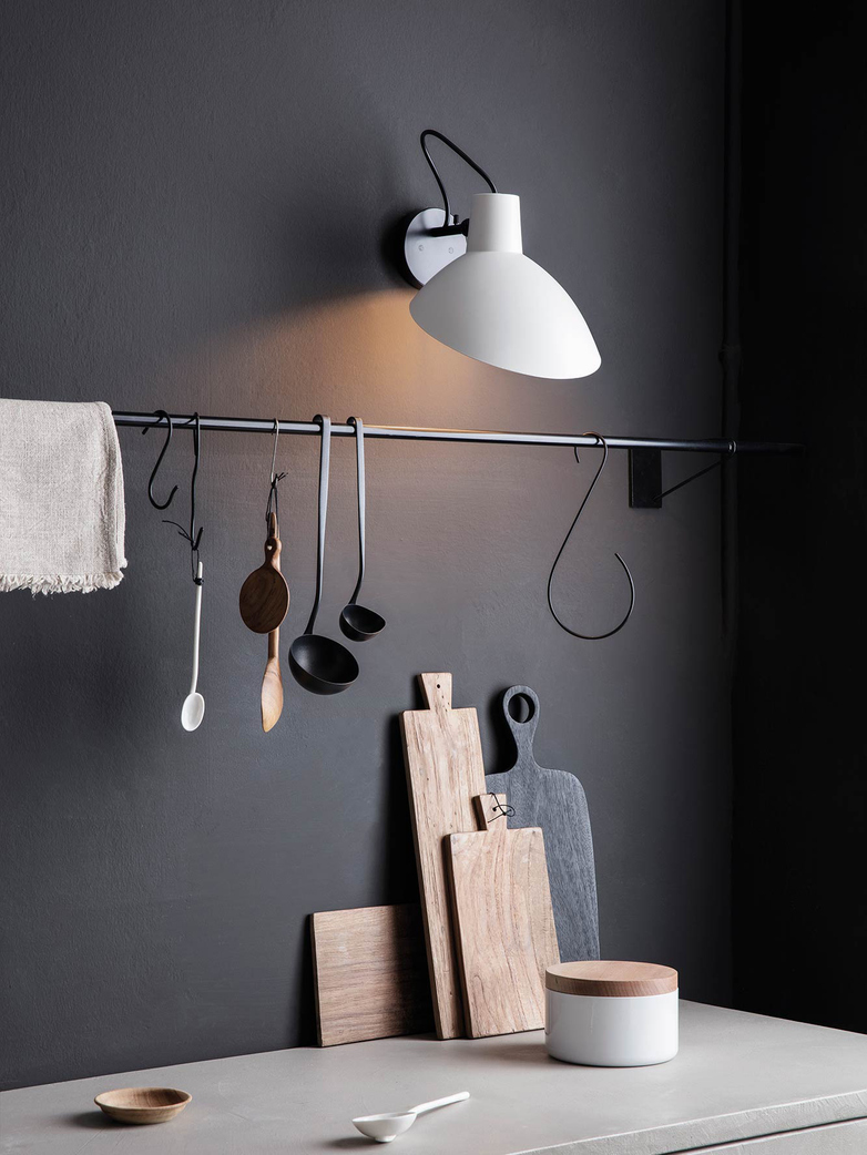 VV Cinquanta Wall Lamp – Black/Red