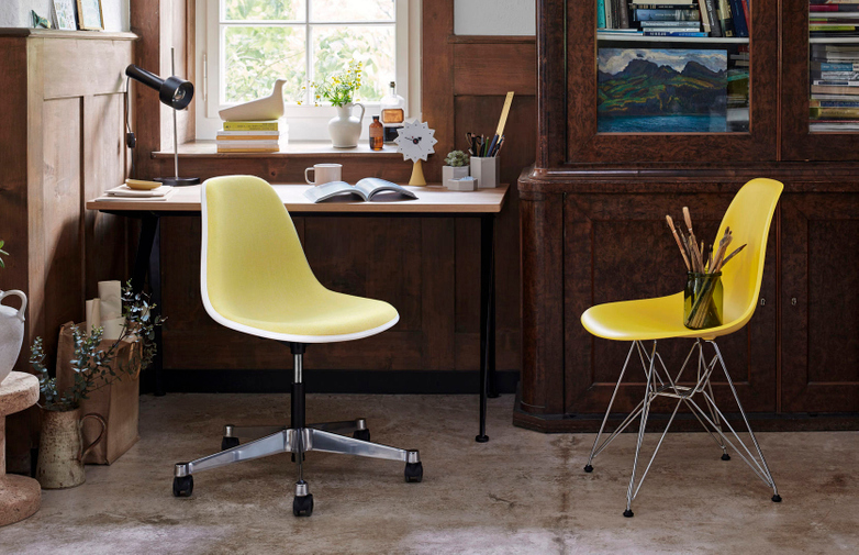 Eames Plastic Chair – Castor Based – PSCC – Black