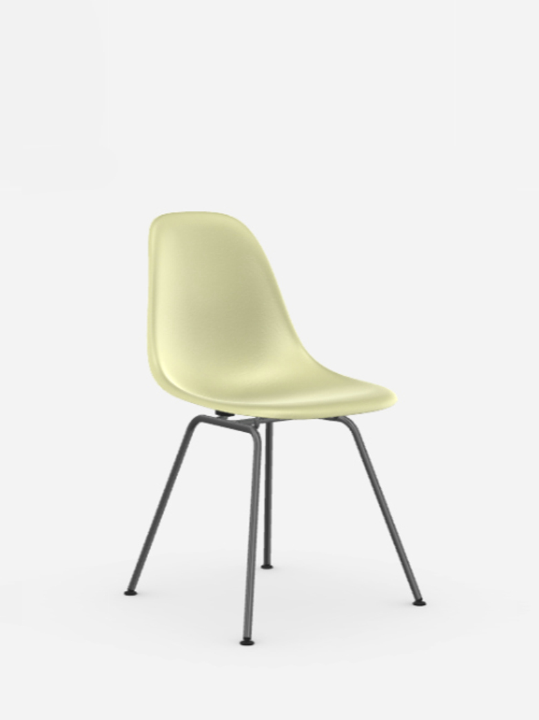 Eames Fiberglass Chairs – DSX – Chrome – Parchment