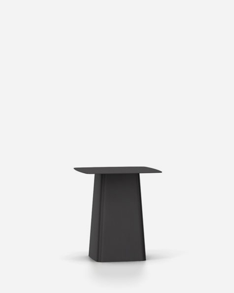 Metal Side Table – Black – Medium