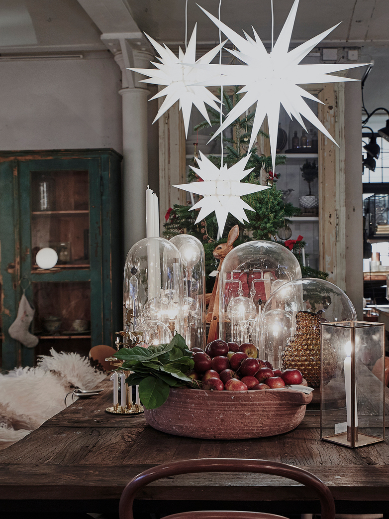 Moravia Star White Small