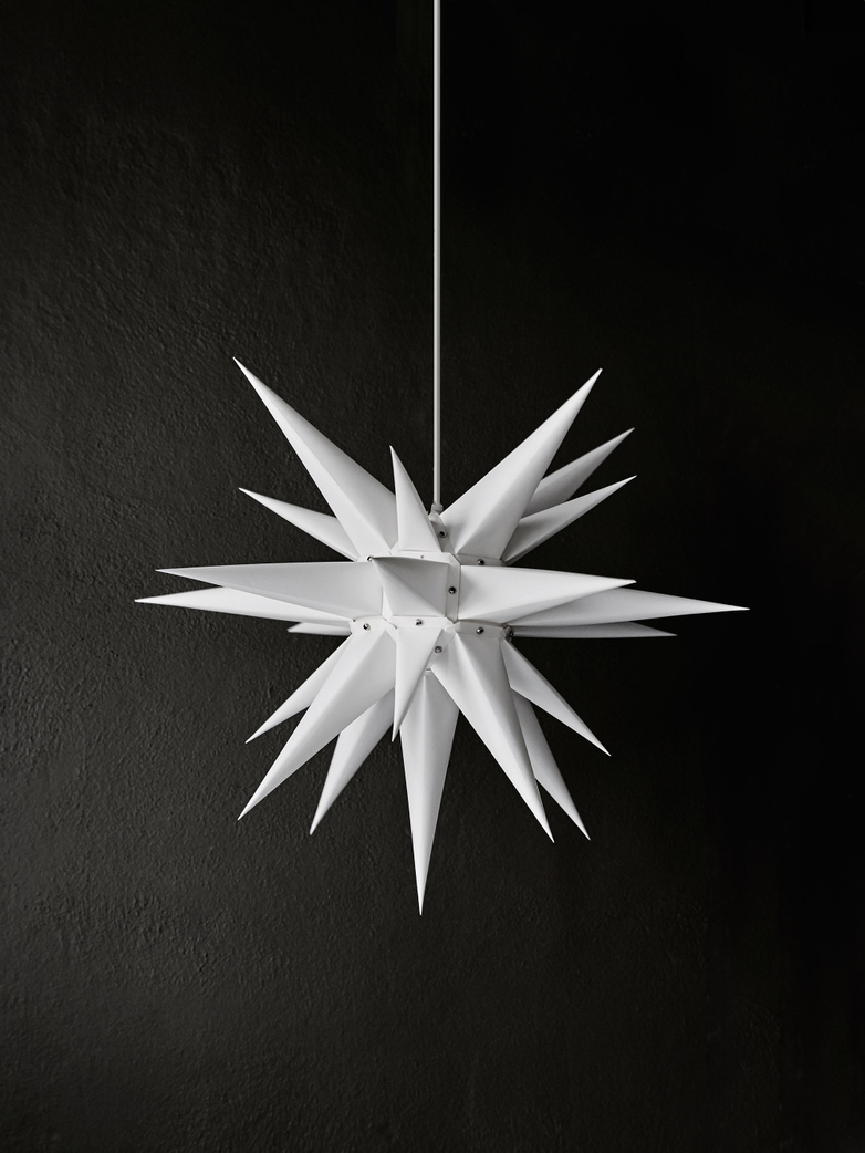 Moravia Star White Medium